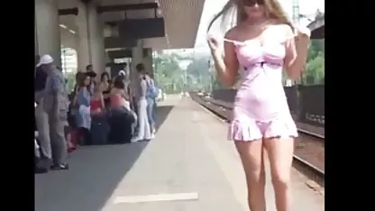 Rubia xnxx mexicanas calientes con grandes tetas es follada por un chico
