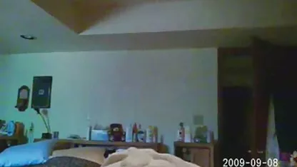El sexo sucio con una hermosa morena tetona en la videos de maduras ardientes cama