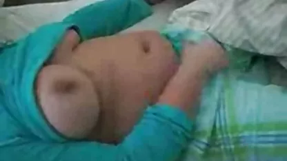 Sin embargo, el traje de baño puede ser videos caseros de sexo caliente reducido ligeramente, de modo que la fascinó a los espectadores se vuelven locos con el deseo de este hermoso cuerpo