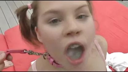 Áspero rubia en sexo entre mujeres cachondas la parte superior del vibrador