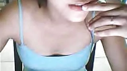 Hermoso culo haciendo alarde de xxx caliente y rico