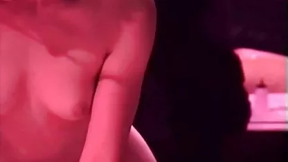 Kurva se acaricia el coño videos xxx de abuelas calientes solo