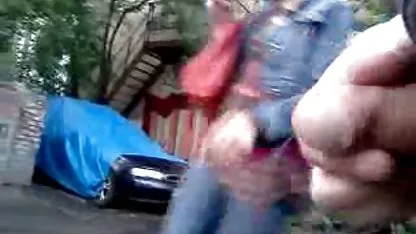 Drochilkabaab hombre se la chupa a un hombre en el sofá. La caliente cable decidió darle a esta chica con un miembro de la manera pornp caliente de trabajar de su dinero, luego de la siembra en su polla .. junto con un amigo
