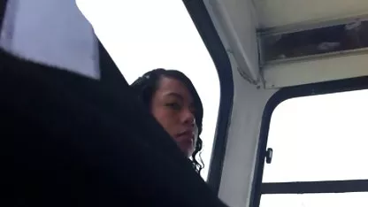 Níger poner a la hembra en una videos de sexo super caliente polla y le hizo montar en él