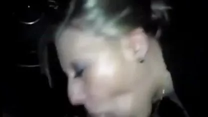 Video de alta calidad con un apasionado videos candentes de parejas bebé, ella abrió las piernas, dejando que su rosa, afeitadas coño lamer y, a continuación, trabajó con su boca y se subió a un fuerte polla