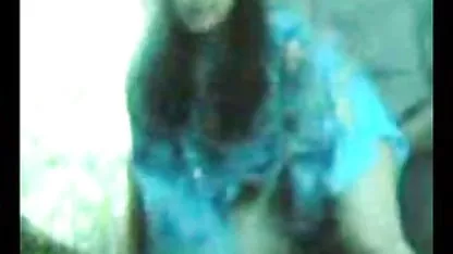 Sexy de chocolate con blanco de su novia follar con un macho caliente, sexo maduras ardientes gemía y chirriaban sobre su polla