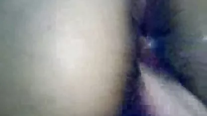 Tio sexo entre chicas calientes digitación su apretado polla filmando todo en video