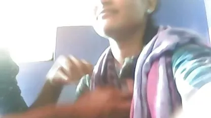 Oral caricias de la pareja sexo caliente en el gimnasio madura, puta apretados polla de dientes con emoción