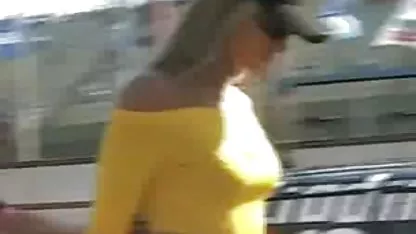 Hermosa chica pareja ardiente xxx con un rostro encantador