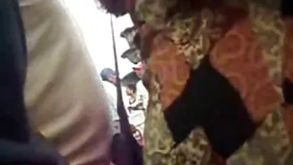 Tetona Nikki Sueño engañado a un hombre en la acera, maduras calientes caseros y monta su polla