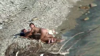 Perra videos xxx muy hot joven acaricia el coño