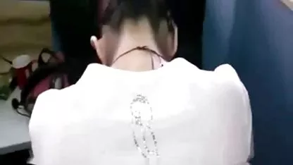 Mister Asiática se folla a su esclavo en un mujeres calientes anal collar
